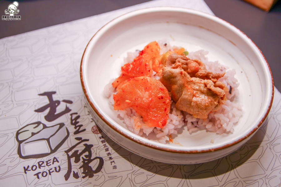 玉豆腐 韓國料理 部隊鍋 泡菜 免費小菜 鍋 家樂福-8710.jpg