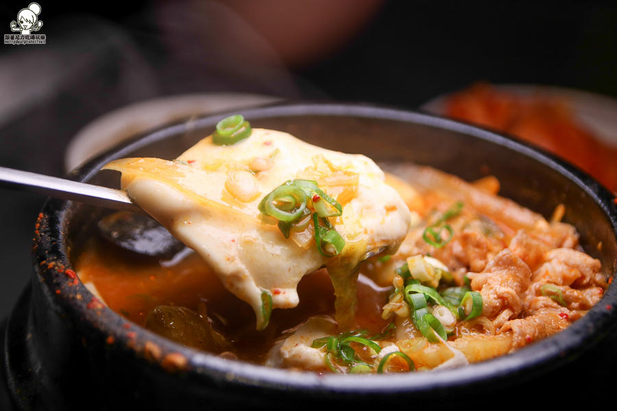 玉豆腐 韓國料理 部隊鍋 泡菜 免費小菜 鍋 家樂福-8656.jpg