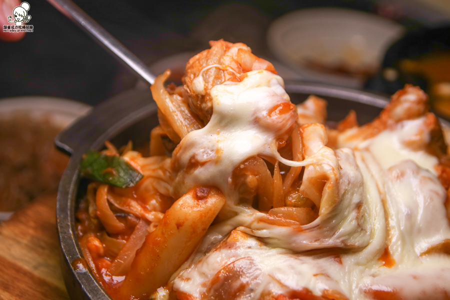 玉豆腐 韓國料理 部隊鍋 泡菜 免費小菜 鍋 家樂福-8686.jpg