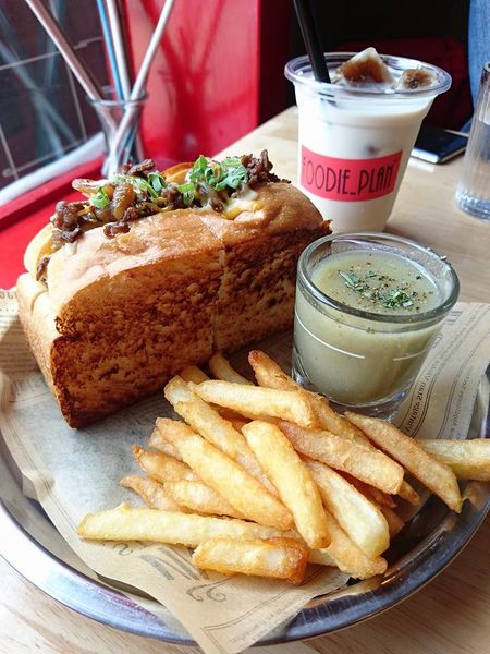 15965496_1372655056099513_1058455165158679044_n