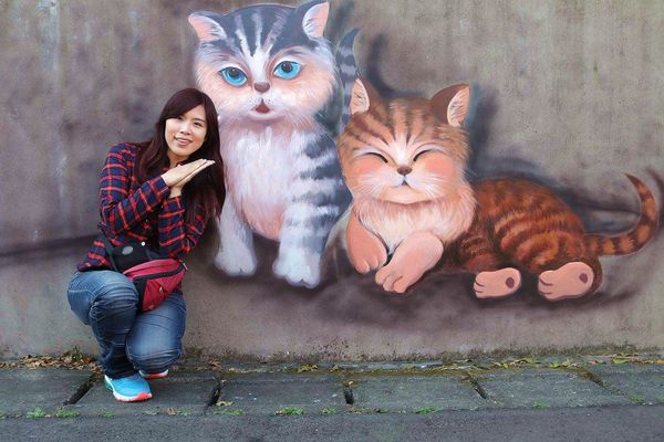 台中潭子國小彩繪巷:【台中景點】潭子國小彩繪~隨著走入時光的隧道,尋回兒時的記趣,跟著旅人的腳步,一塊來享受時光記趣吧