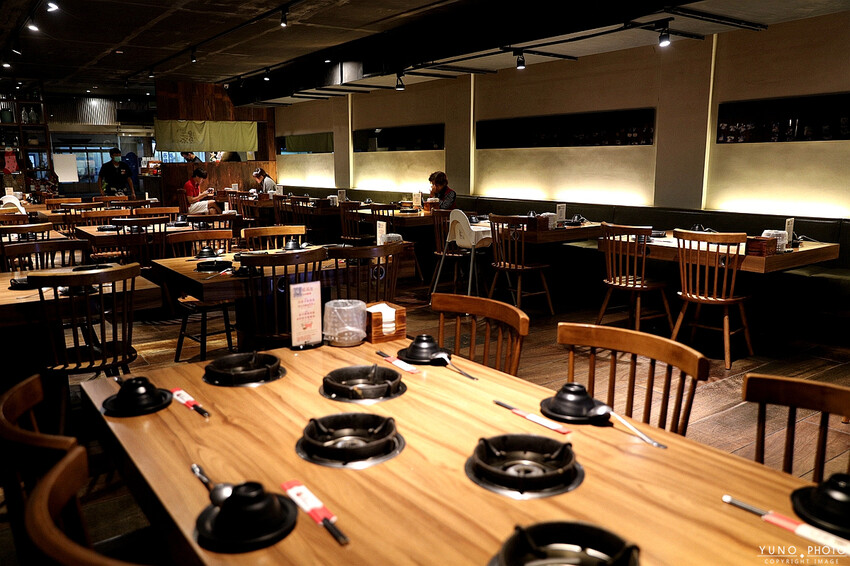 宜蘭縣五結鄉在地海鮮火鍋王者！超猛海鮮霸氣上桌 尚青的海味通通一網打盡 專屬停車場超方便｜湯蒸火鍋-宜蘭利澤店