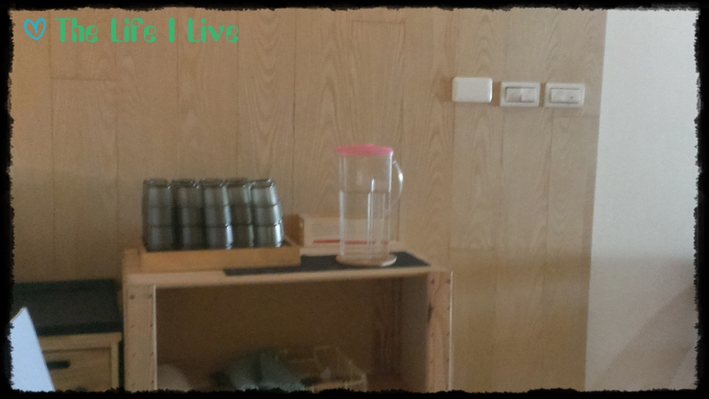 LA VIE CAF%5CE 16.jpg