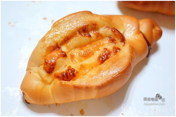 八月堂：中友百貨殿堂級可頌【八月堂】