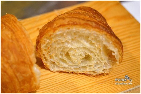 八月堂：中友百貨殿堂級可頌【八月堂】