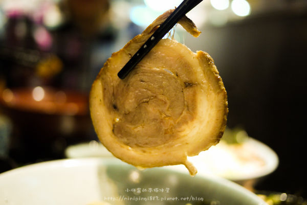 【美食│桃園龜山】札幌炎神拉麵-1300度炙燒-林口長庚美食-逛outlet好選擇