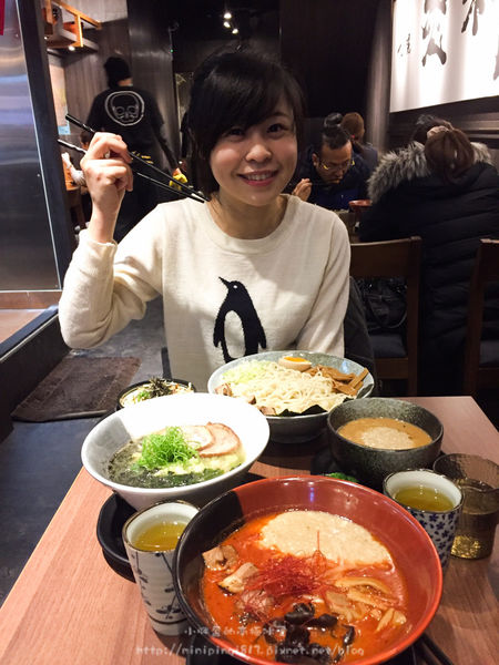 【美食│桃園龜山】札幌炎神拉麵-1300度炙燒-林口長庚美食-逛outlet好選擇