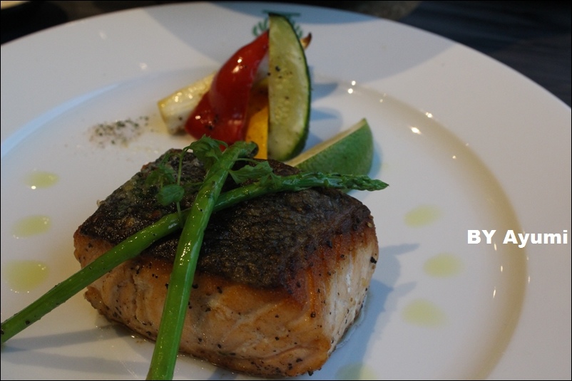 龍皇丹信仰餐飲：『愛評體驗團』一個很特別、很有特色的餐廳－龍皇丹信仰餐飲