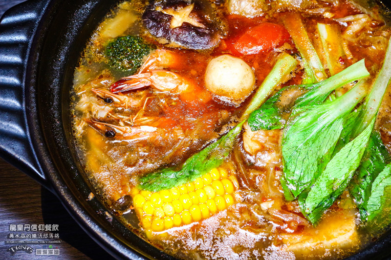 龍皇丹信仰餐飲【大園美食】|桃園市大園區玉皇大帝主題餐廳；是廟是道場也是親子主題餐廳(特別體驗團）。