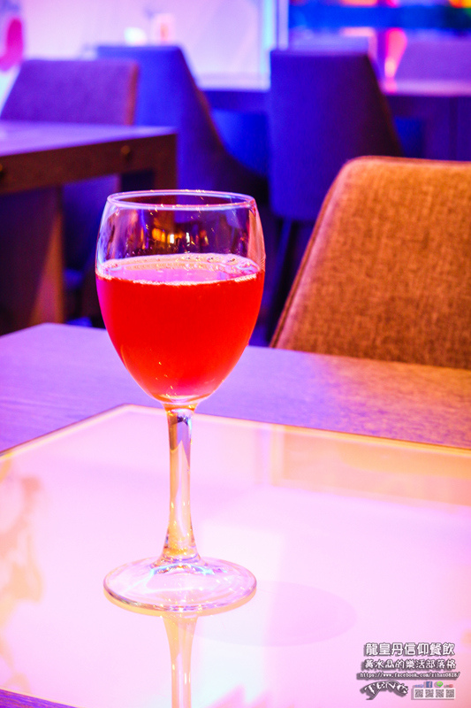 龍皇丹信仰餐飲【大園美食】|桃園市大園區玉皇大帝主題餐廳；是廟是道場也是親子主題餐廳(特別體驗團）。