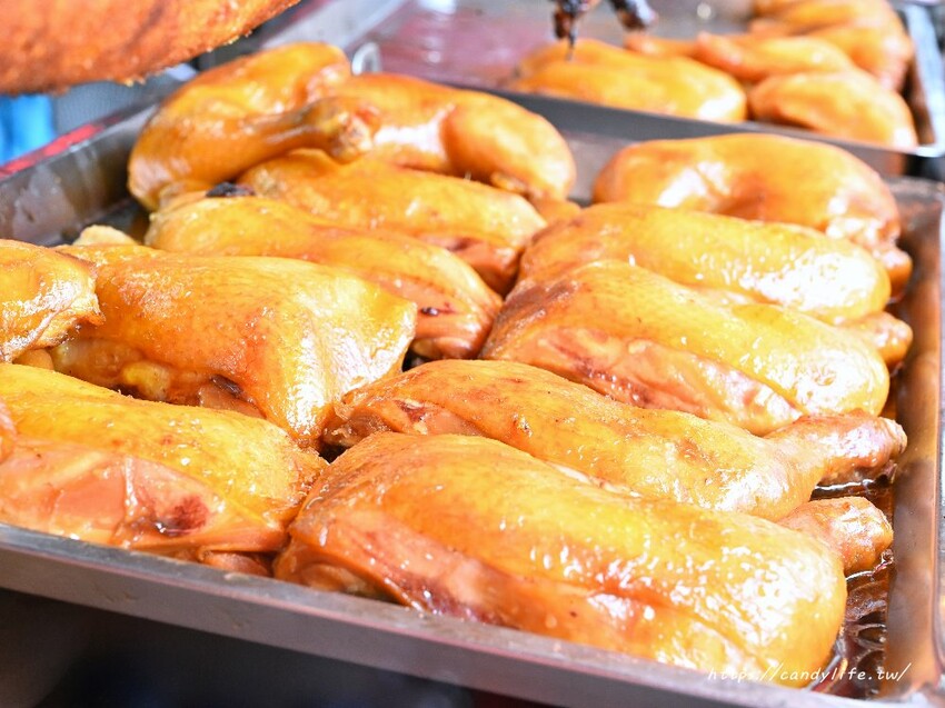 吉仕燒臘｜台中厲害燒臘便當，營業時間人潮沒停過，大推燒鴨腿便當，晚來吃不到！