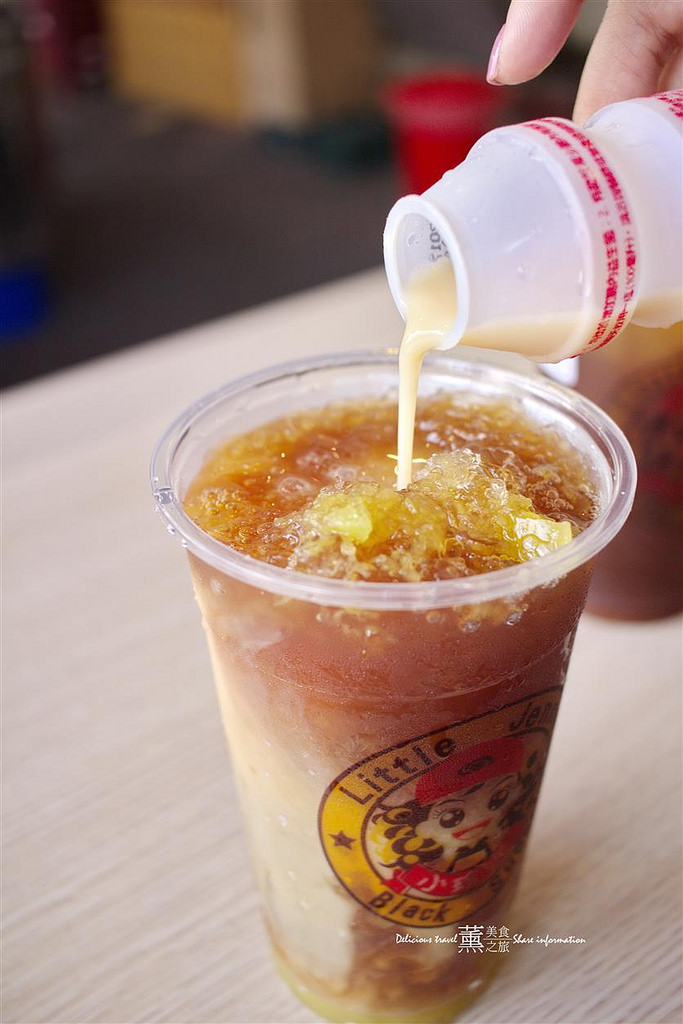 小珍妮黑糖爆冰紅茶