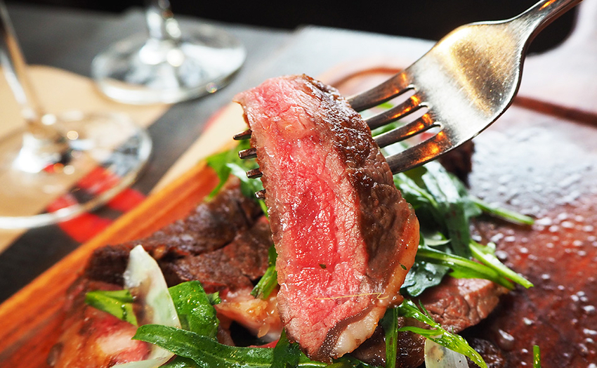 光華商場美食,忠孝新生小酒館,華山小酒館,光華商場餐廳,光華商場小酒館,光華商場喝酒,光華商場餐酒館,女巫酒吧,橋下大叔餐酒館,華山調酒