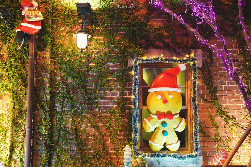 【台中中區|景點】瓦庫燒肉 WOW COOL。2022年聖誕節最新作品,打造超大薑餅屋,免費供旅客拍照