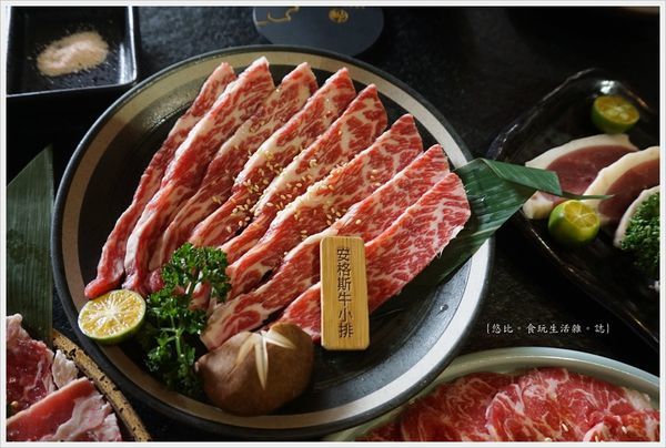 瓦庫燒肉-50-安格斯牛小排.JPG