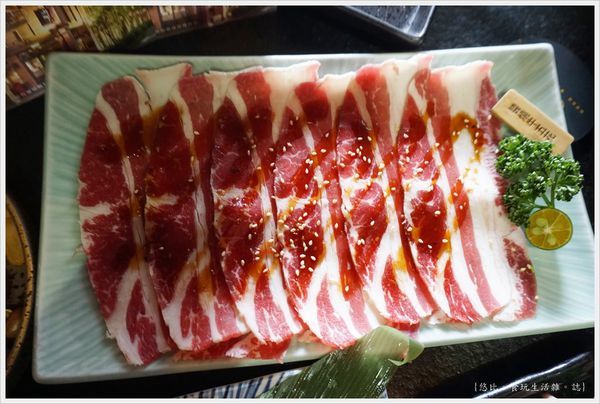 瓦庫燒肉-42-帶骨牛五花.JPG