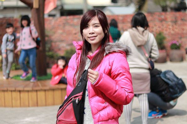 彩虹屋Rainbow House-卡里善之樹：【彰化景點】彩虹屋RAINBOW HOUSE~卡里善之樹/彩虹傘巷一起為愛撐傘/文青路線的拍攝風格/親子雨具販售/彩繪體驗/展館導覽