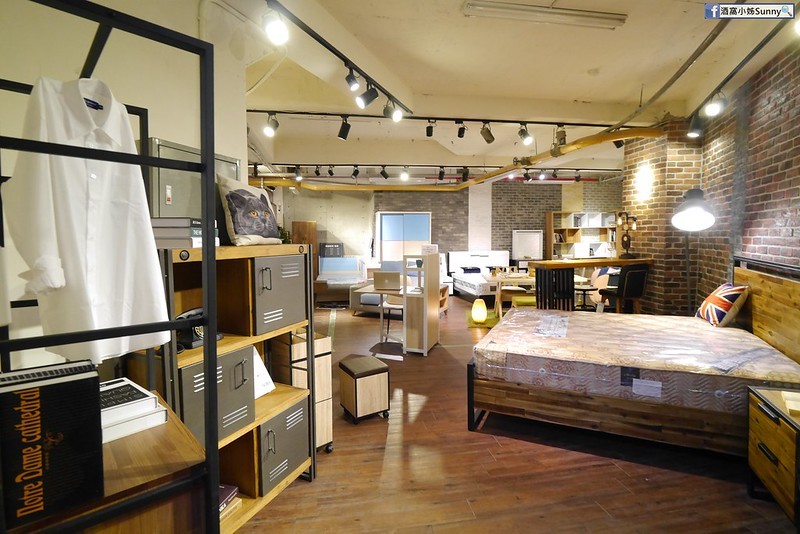 億家具(台北萬華店)