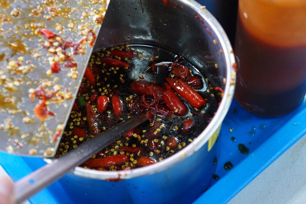 辣椒醬油