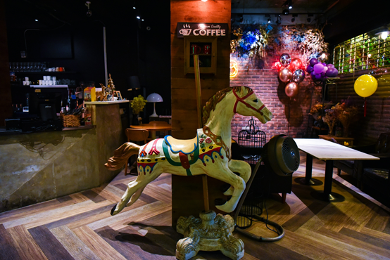 蘑菇pasta:台中龍井區美食-東海商圈高cp值平價美義式料理,首推舒芙蕾厚鬆餅,還有各式主題打卡牆化身為網美!