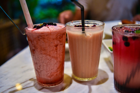 蘑菇pasta:台中龍井區美食-東海商圈高cp值平價美義式料理,首推舒芙蕾厚鬆餅,還有各式主題打卡牆化身為網美!