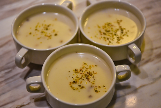 蘑菇pasta:台中龍井區美食-東海商圈高cp值平價美義式料理,首推舒芙蕾厚鬆餅,還有各式主題打卡牆化身為網美!