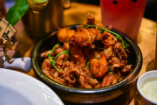 蘑菇pasta:台中龍井區美食-東海商圈高cp值平價美義式料理,首推舒芙蕾厚鬆餅,還有各式主題打卡牆化身為網美!