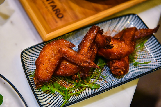 蘑菇pasta:台中龍井區美食-東海商圈高cp值平價美義式料理,首推舒芙蕾厚鬆餅,還有各式主題打卡牆化身為網美!