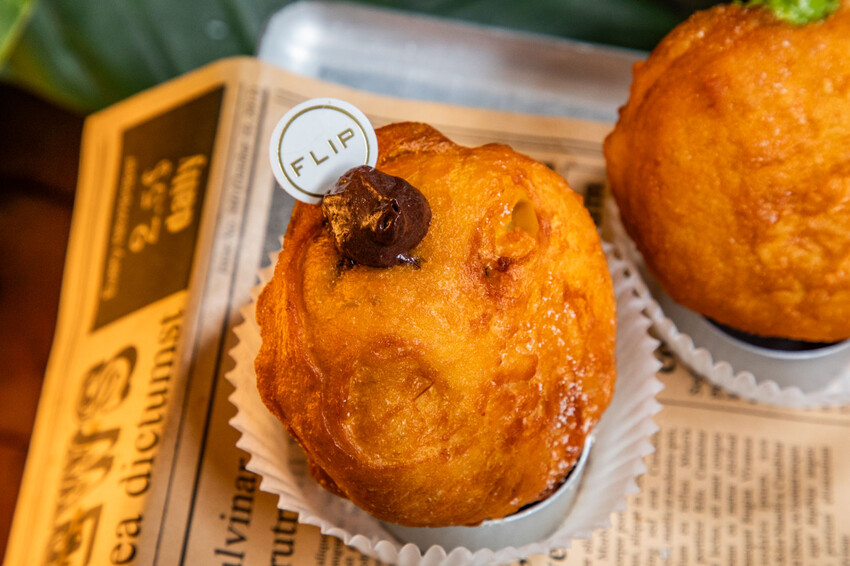 新北市三重區翻轉flip蛋糕甜點｜一週只賣兩天！藏身巷弄老饕才知道的火燒甜甜圈