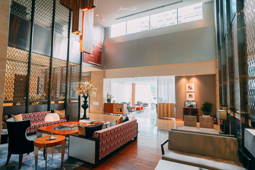 【台中西屯｜住宿】台中商旅。近交流道，台中高CP值住宿，顛覆老品牌迷思，乾淨空間大