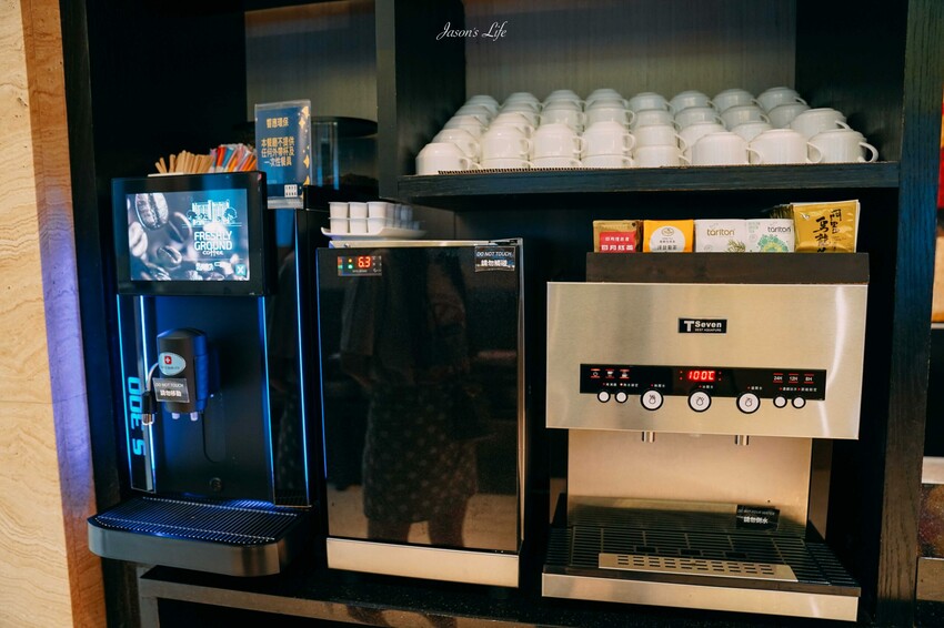 【台中西屯｜住宿】台中商旅。近交流道，台中高CP值住宿，顛覆老品牌迷思，乾淨空間大