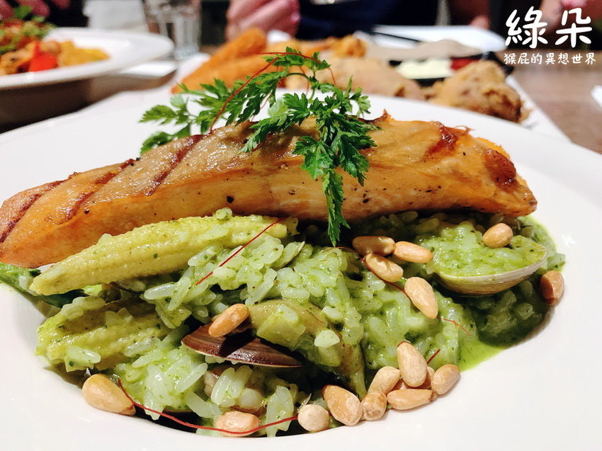 台中,台中夜景,台中夜景咖啡店,台中夜景咖啡廳,台中夜景推薦,台中夜景餐廳,台中好停車餐廳,台中市龍井區台灣大道六段85號,台中景觀咖啡,台中景觀餐廳,台中景觀餐廳2020,台中景觀餐廳下午茶,台中景觀餐廳推薦,台中美食,沙鹿景觀餐廳,綠朵休閒農場,綠朵休閒農場 2020,綠朵休閒農場 交通,綠朵休閒農場 台中,綠朵休閒農場 菜單,綠朵休閒農場 門票,綠朵休閒農場交通,綠朵休閒農場婚禮 @猴屁的異想世界