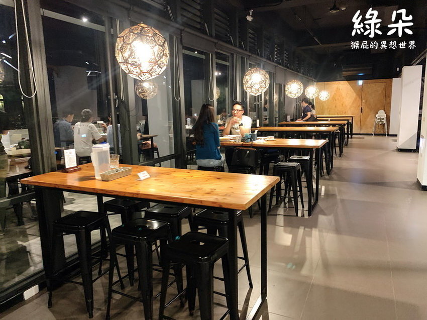 台中,台中夜景,台中夜景咖啡店,台中夜景咖啡廳,台中夜景推薦,台中夜景餐廳,台中好停車餐廳,台中市龍井區台灣大道六段85號,台中景觀咖啡,台中景觀餐廳,台中景觀餐廳2020,台中景觀餐廳下午茶,台中景觀餐廳推薦,台中美食,沙鹿景觀餐廳,綠朵休閒農場,綠朵休閒農場 2020,綠朵休閒農場 交通,綠朵休閒農場 台中,綠朵休閒農場 菜單,綠朵休閒農場 門票,綠朵休閒農場交通,綠朵休閒農場婚禮 @猴屁的異想世界