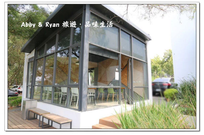 newIMG_0093.jpg newIMG_0093.jpg