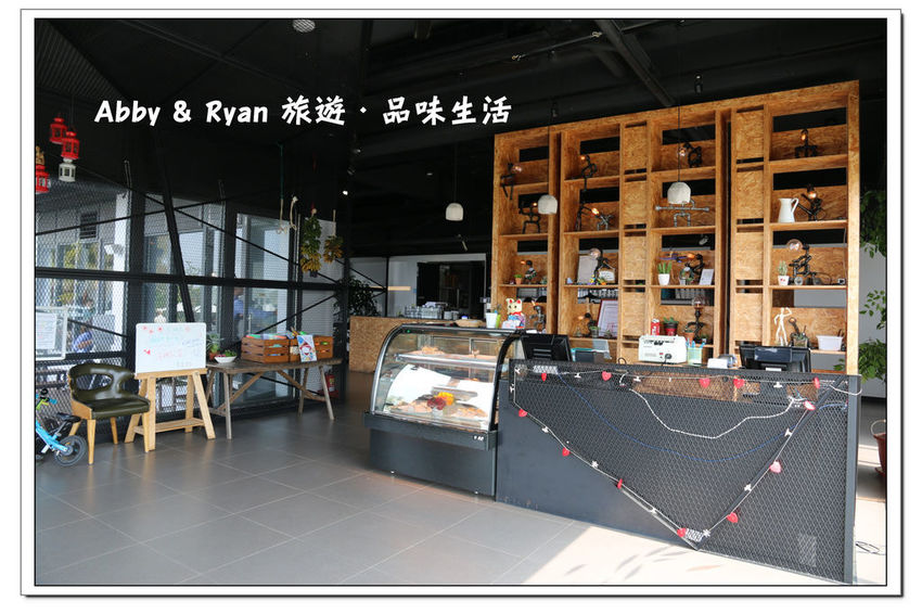 newIMG_0128.jpg newIMG_0128.jpg