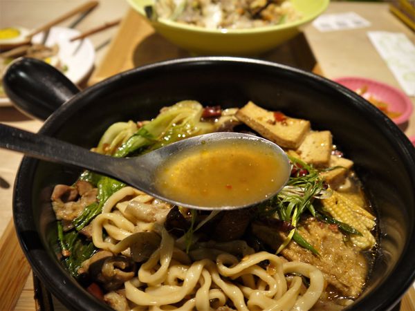 【台南市-東區】『禮面作ー中華東店』集全台麵條職人的精華，做出一碗有著台灣人靈魂味道的麵食！