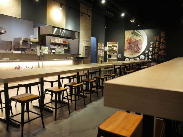 【台南市-東區】『禮面作ー中華東店』集全台麵條職人的精華，做出一碗有著台灣人靈魂味道的麵食！