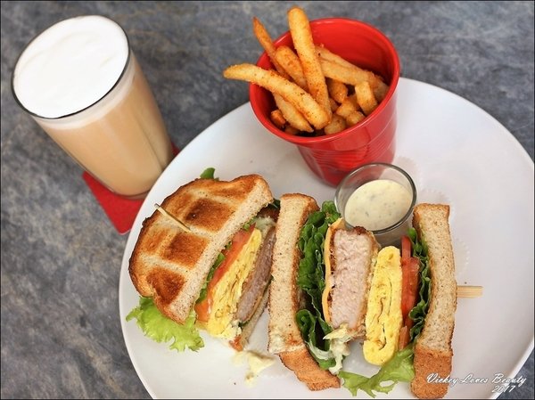 IMG_2869.JPG IMG_2869.JPG