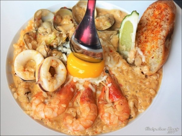 IMG_2851.JPG IMG_2851.JPG