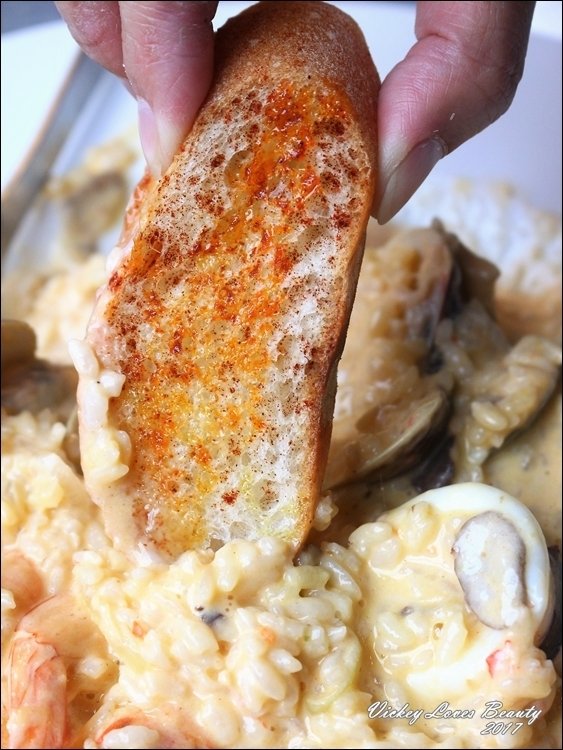 IMG_2855.JPG IMG_2855.JPG