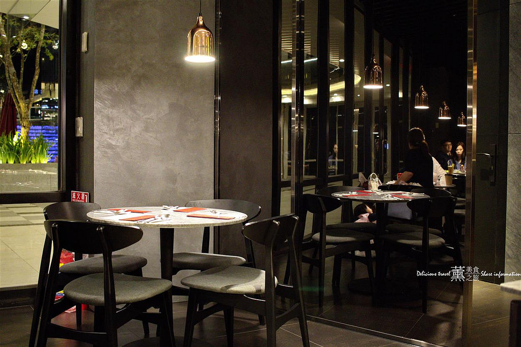 雙雙咖啡-台中米平方商場