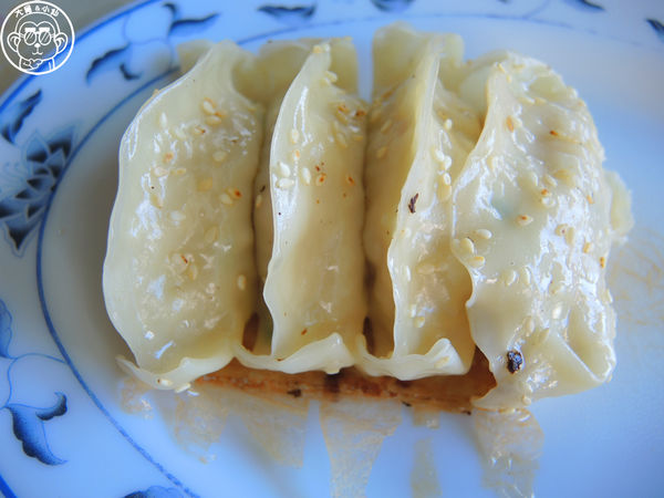 鍋貼王子：呷飽祙【新北三峽･鍋貼王子】三峽隱藏版鍋貼蛋餅