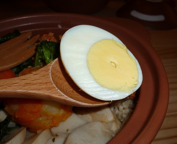 熊老闆輕食水煮:輕鬆乾淨的用餐空間--熊老闆水煮料理餐廳体驗心得