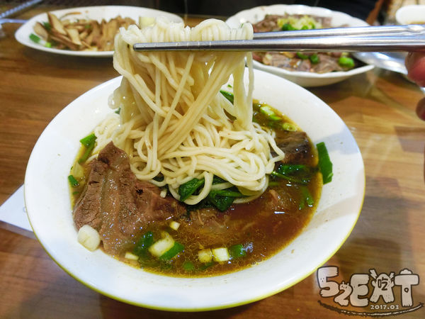 食記吳家莊牛肉麵14.jpg