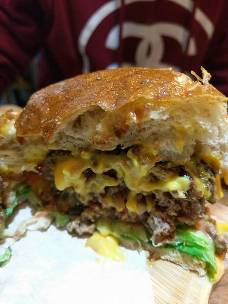 蘑菇pasta：蘑菇pasta-東海商圈義式料裡  餐點、服務都在水準之上  二店開在隔壁  賣的餐點不同  下禮拜再來試試