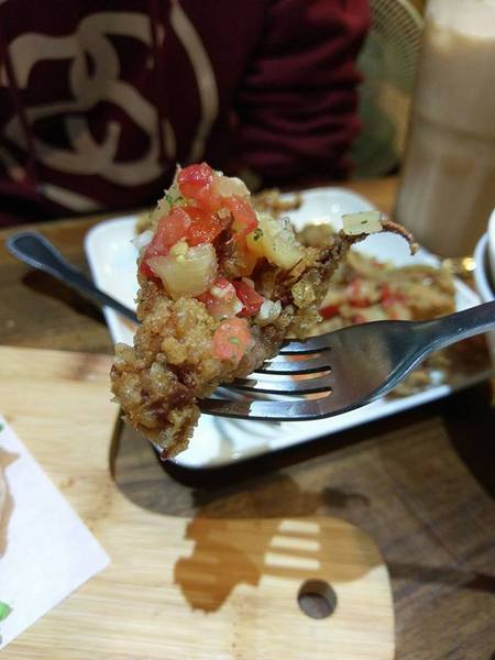 蘑菇pasta：蘑菇pasta-東海商圈義式料裡  餐點、服務都在水準之上  二店開在隔壁  賣的餐點不同  下禮拜再來試試