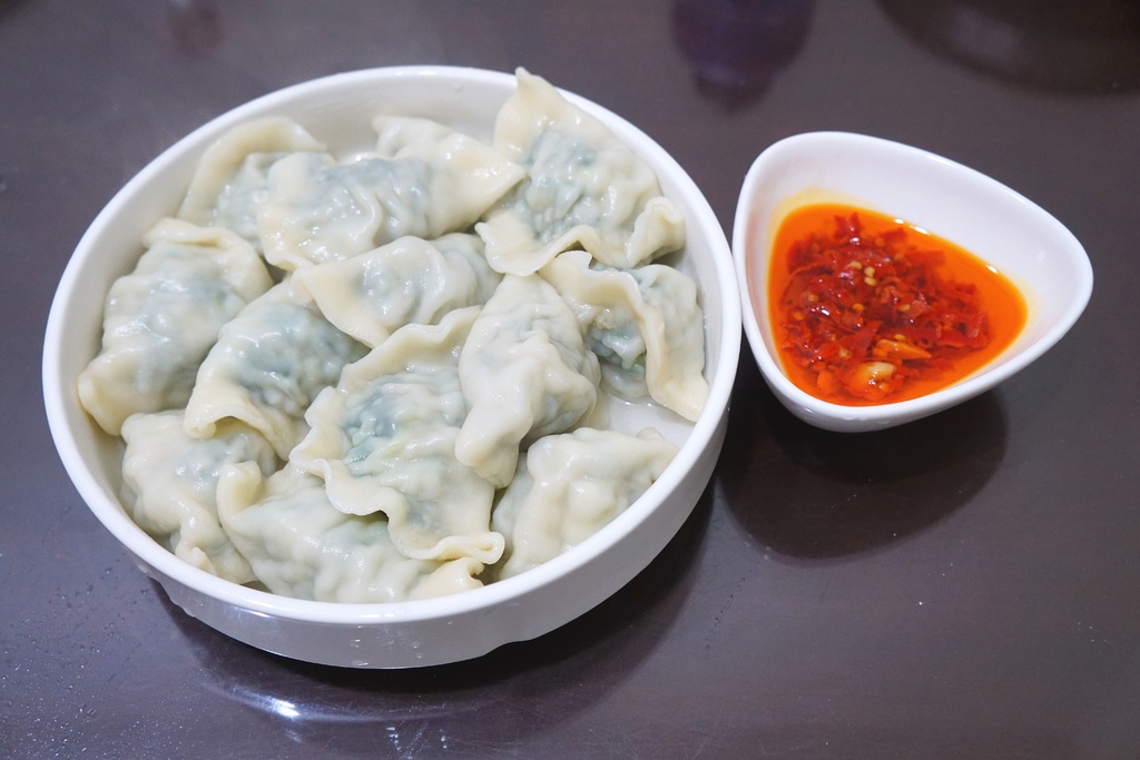 韭菜水餃 韭菜水餃