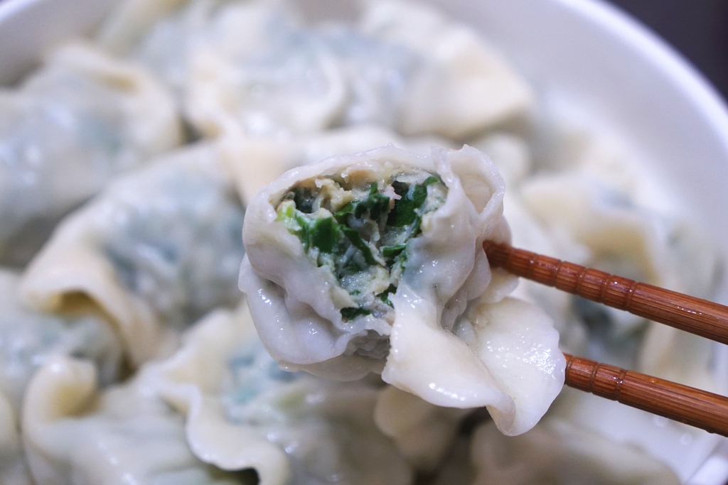 韭菜水餃 韭菜水餃