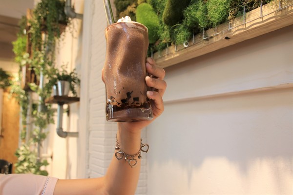 伍伍零-咖啡與餐:【台北美食】士林美食-芝山站早午餐~伍伍零550cafe咖啡,美拍的乾燥花牆,台北約會新地標,IG熱門打卡