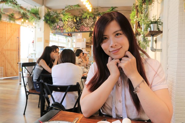 伍伍零-咖啡與餐:【台北美食】士林美食-芝山站早午餐~伍伍零550cafe咖啡,美拍的乾燥花牆,台北約會新地標,IG熱門打卡